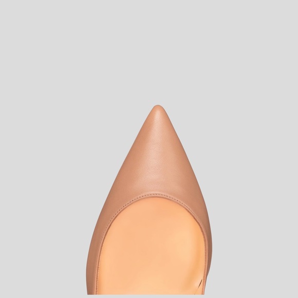 🆕 👠 CHRISTIAN LOUBOUTIN
Apostrophy Leather Pumps Color: Nude Nappa ✨Size: 38.5 - Picture 7 of 10